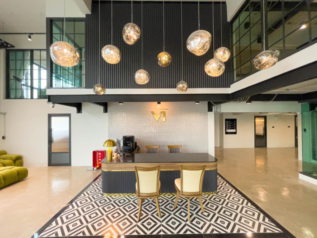 V1 Boutique Hotel Kanchanaburi Luaran gambar