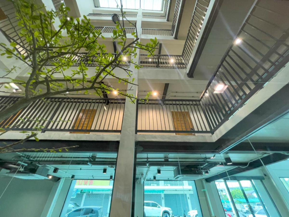V1 Boutique Hotel Kanchanaburi Luaran gambar