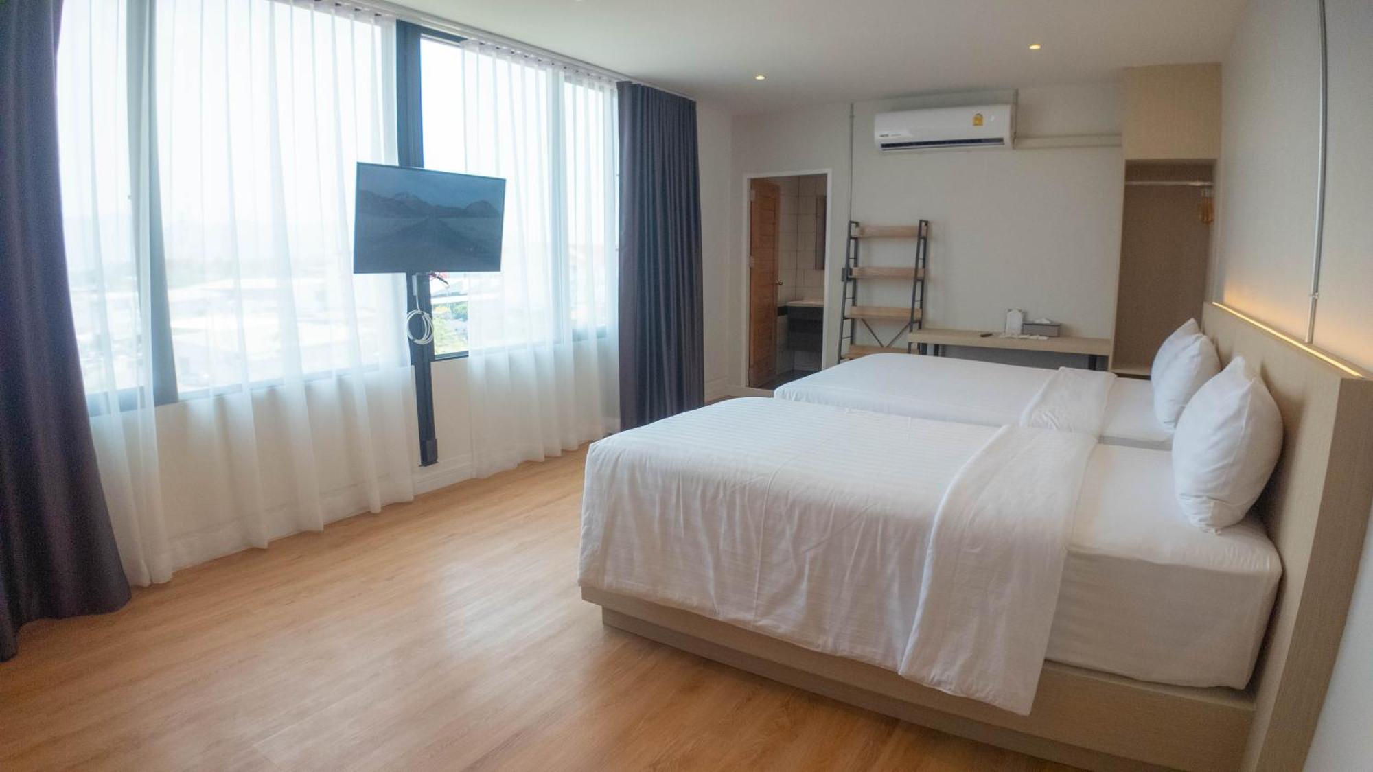 V1 Boutique Hotel Kanchanaburi Luaran gambar