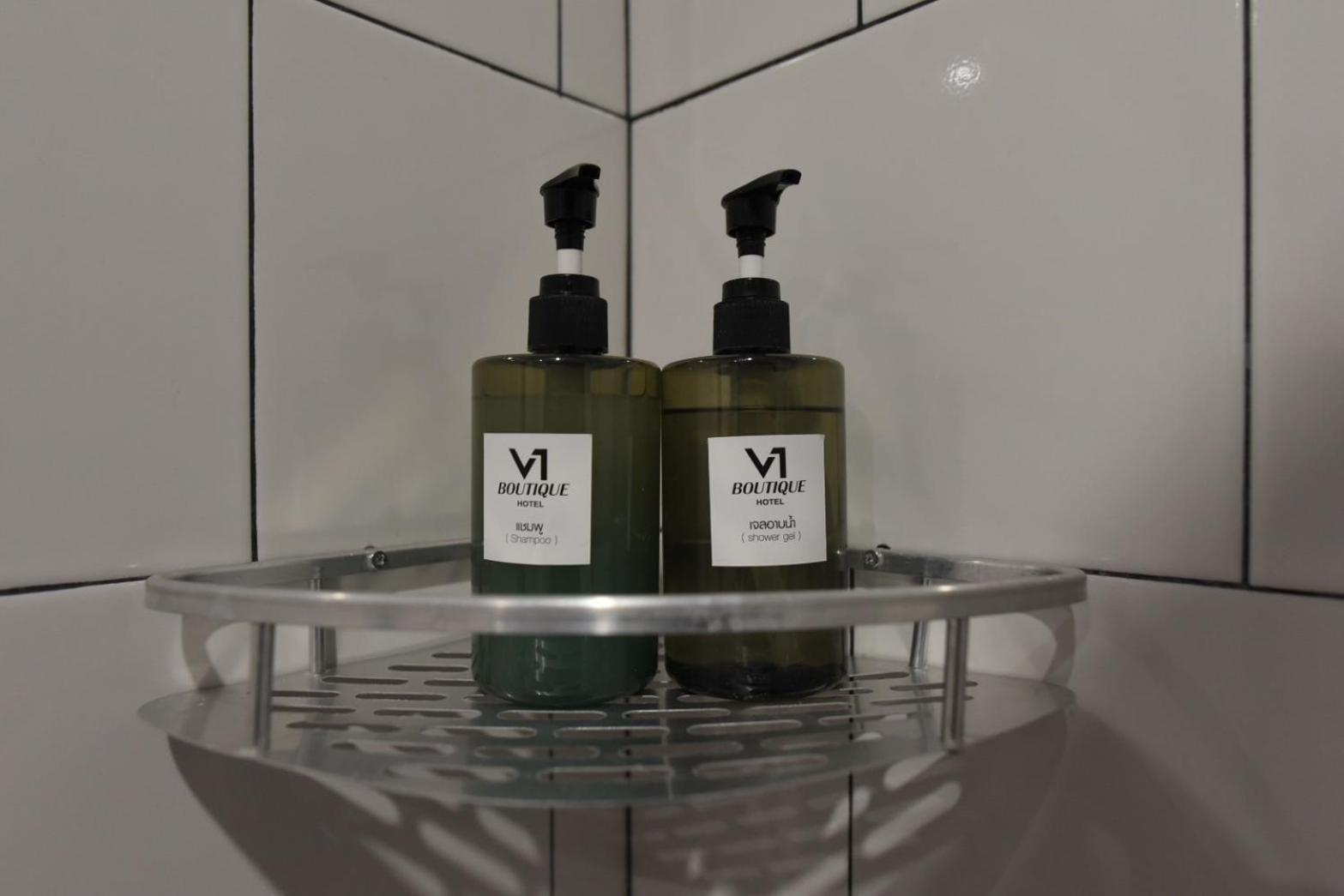 V1 Boutique Hotel Kanchanaburi Luaran gambar